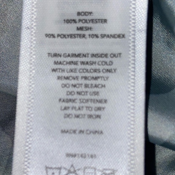 NWOT WIND BREAKER JACKET - Picture 12 of 13